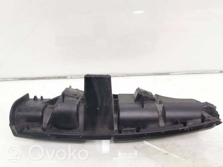 Volvo C30 Staffa di rinforzo montaggio del paraurti posteriore 30657219