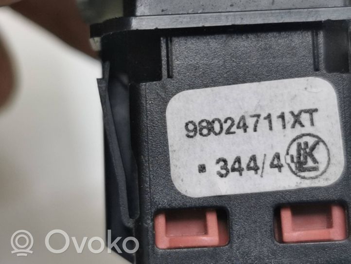 Citroen Berlingo Przycisk kontroli trakcji ASR 98024711XT