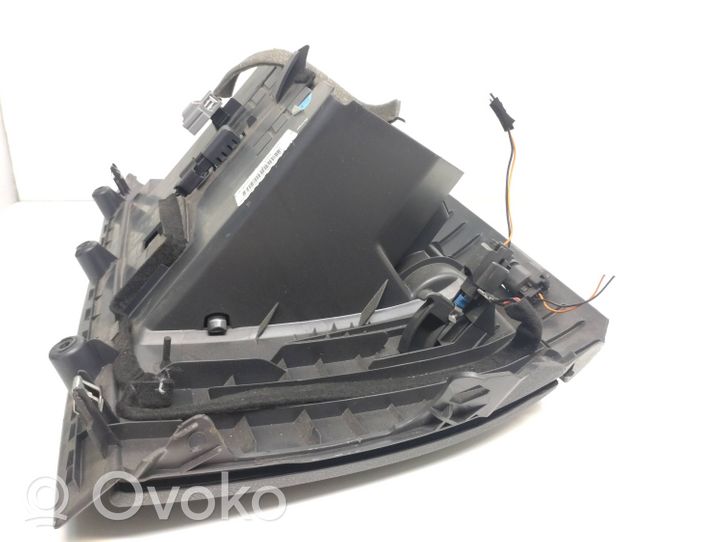 Volvo C30 Daiktadėžės (bordačioko) komplektas 8626141