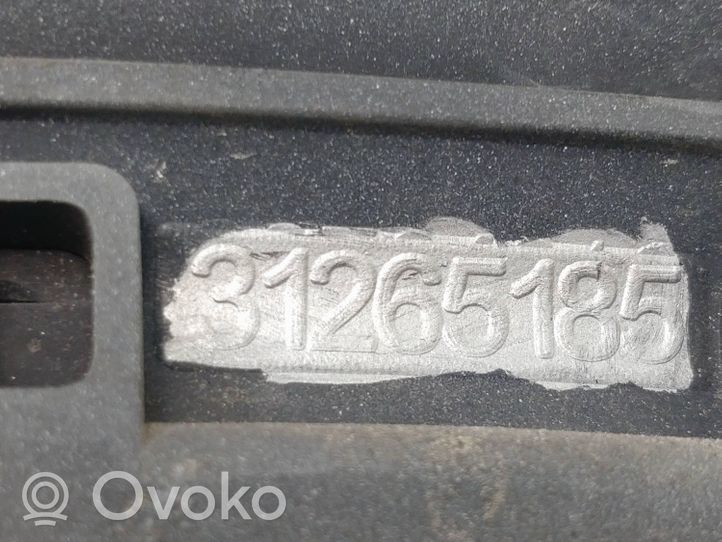 Volvo C30 Moldingas ant galinio sparno 30779141