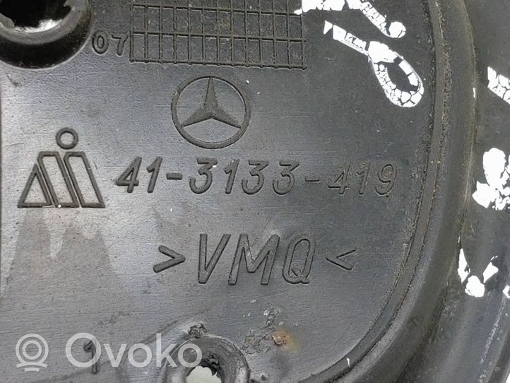 Mercedes-Benz E W211 Veidrodėlio dalys 413133419