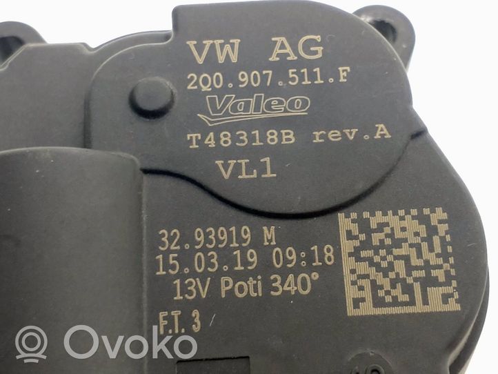 Volkswagen Tiguan Oro sklendės varikliukas 2Q0907511F