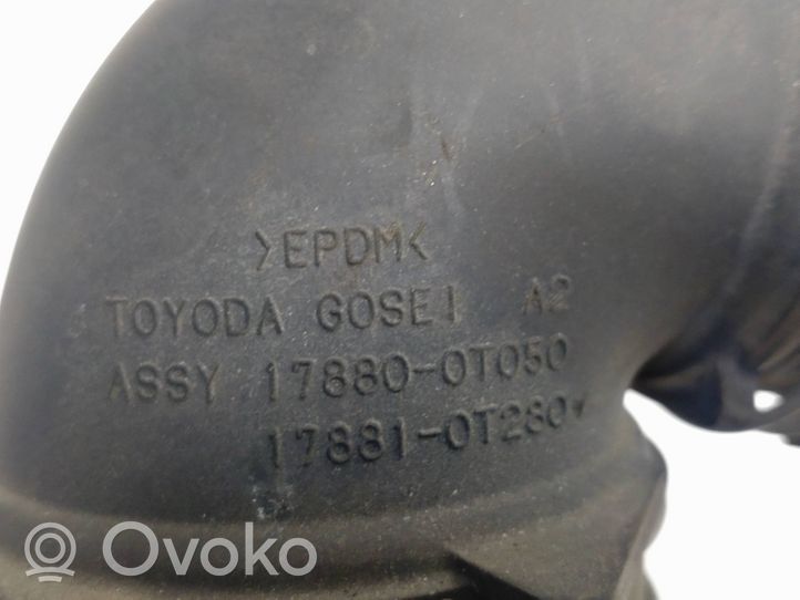 Toyota Auris E180 Ilmanoton letku 178940T010