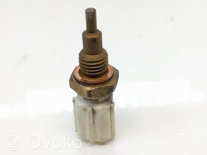 Toyota Auris E180 Sonde de température de liquide de refroidissement 8942233030