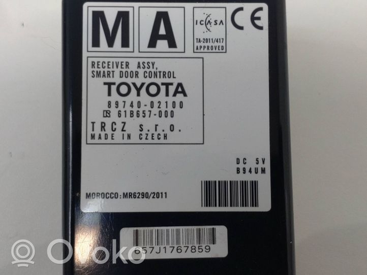 Toyota Auris E180 Oven ohjainlaite/moduuli 8974002100