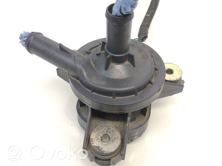 Toyota Auris E180 Pompe à eau de liquide de refroidissement G904052010