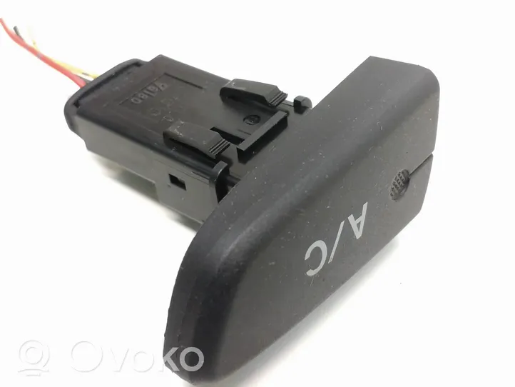 Toyota Aygo AB10 Air conditioning (A/C) switch E29356