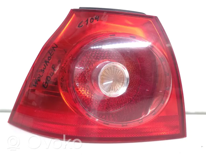 Volkswagen Golf V Lampa tylna 1K6945095Q