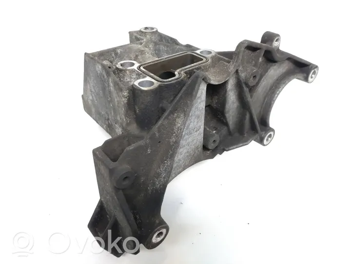 Audi A6 Allroad C6 Support de pompe de direction assistée 05914569A