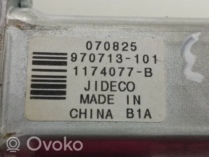 Volvo XC70 Motorino alzacristalli della portiera anteriore 1174077B