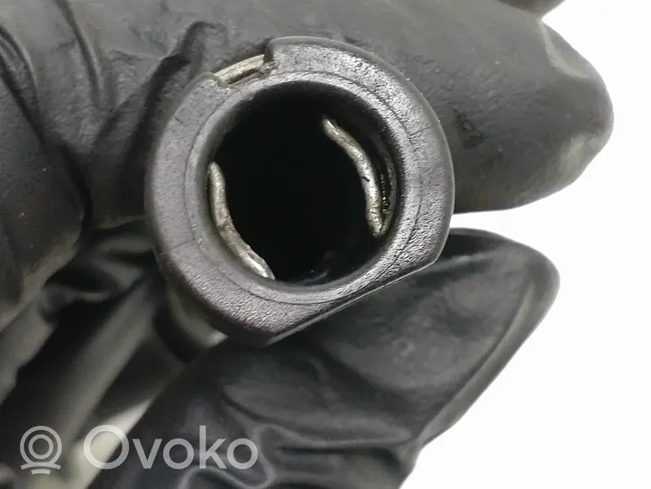 Volvo XC70 Clutch pipe/line P30787653