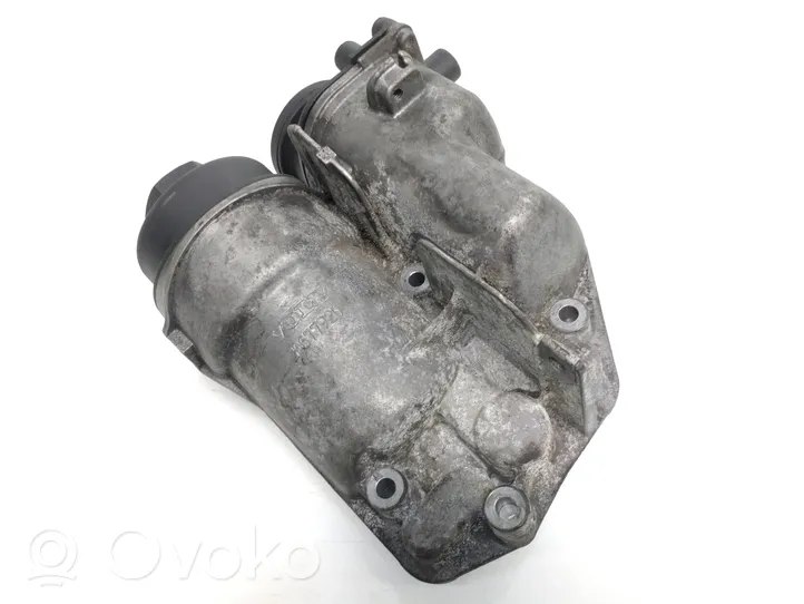 Volvo XC70 Oil filter mounting bracket 6740273266