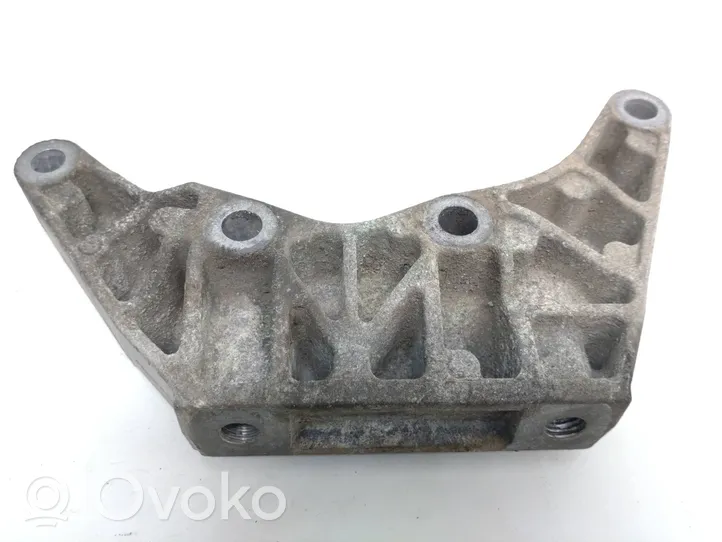 Volvo XC70 Gearbox mounting bracket 6G927M125BB