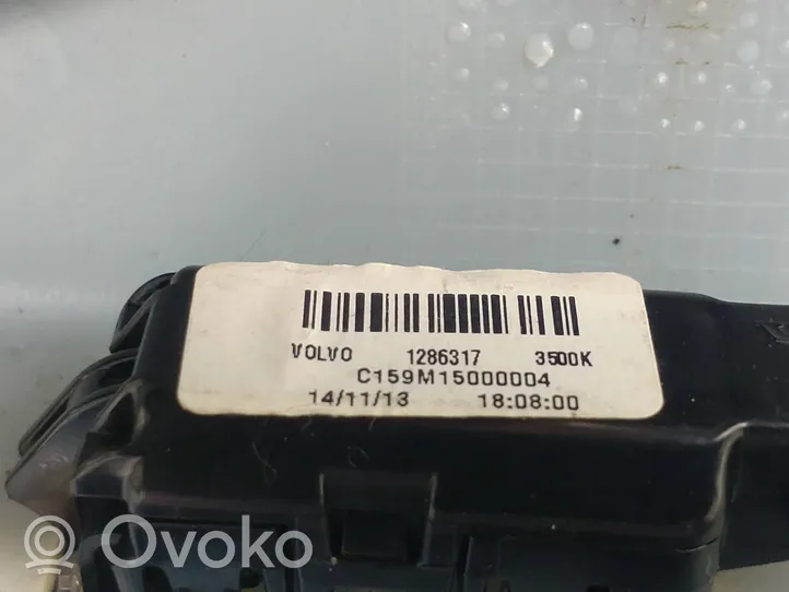 Volvo V60 Apmušimas priekinių durų (obšifke) 8635846
