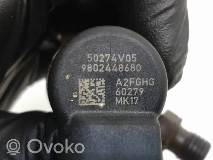 Volvo V60 Fuel injector 9802448680