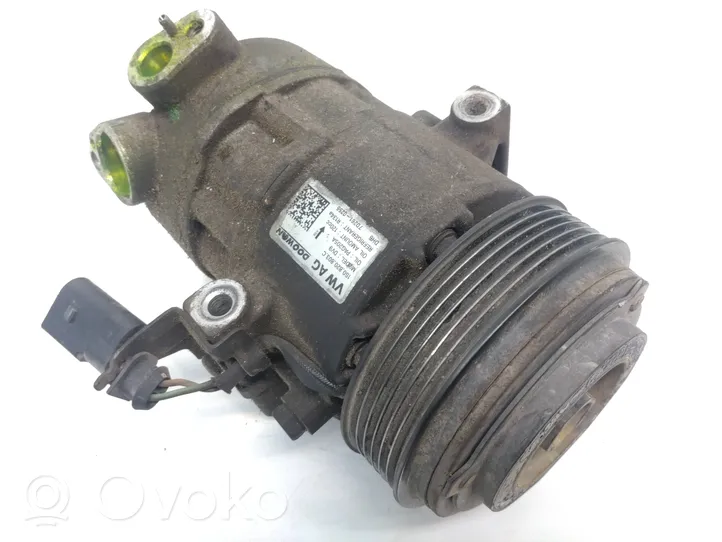 Volkswagen Up Ilmastointilaitteen kompressorin pumppu (A/C) 1S0820803C