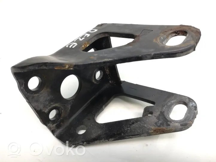 Toyota Auris E180 Support de boîte de vitesses 