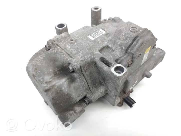 Toyota Auris E180 Ilmastointilaitteen kompressorin pumppu (A/C) 0422001031