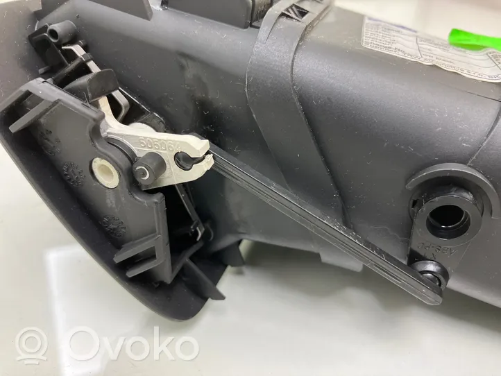 Volvo C30 Griglia di ventilazione centrale cruscotto 39888290