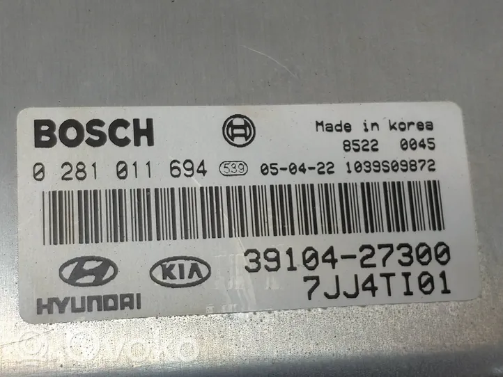 Hyundai Tucson JM Calculateur moteur ECU 3910427300