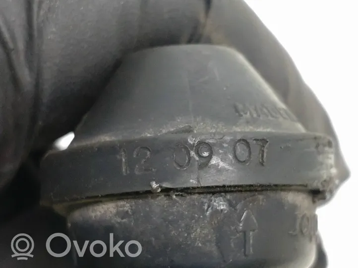 Volkswagen Golf V Przewód / Wąż podciśnienia 03C103558