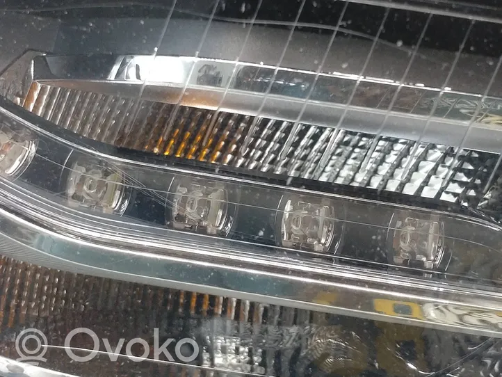 Audi A4 S4 B8 8K Phare frontale 8K0941003C