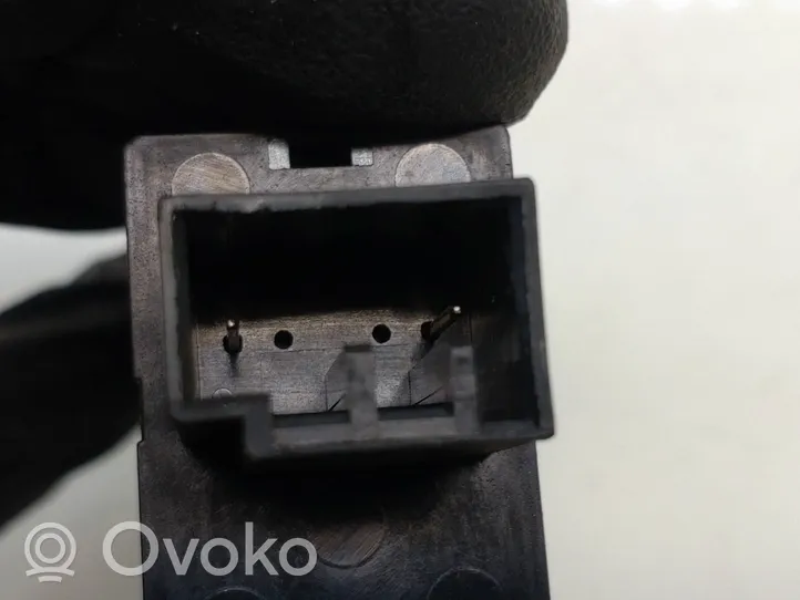 Volvo S60 Brake pedal sensor switch 8622064