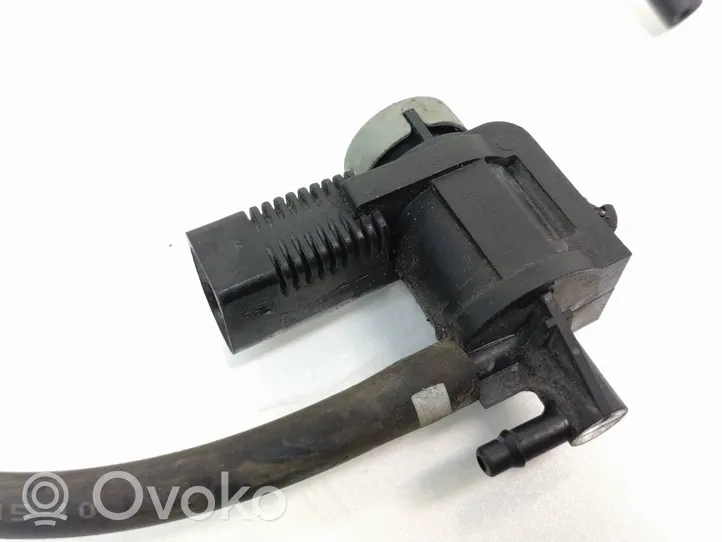 Audi A4 S4 B8 8K Turbo solenoid valve 1K0906283A