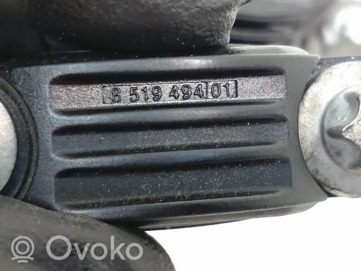 BMW 3 F30 F35 F31 Polttoainepääputki 8519494