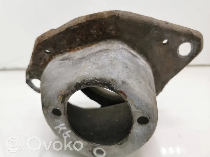 Volvo S60 Front shock absorber mounting bracket 