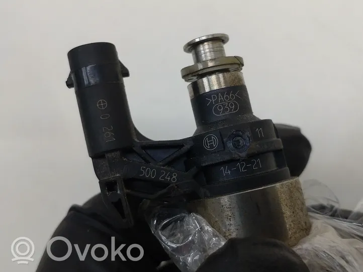 Skoda Fabia Mk3 (NJ) Injecteur de carburant 04E906036E