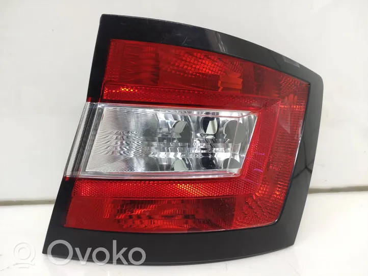 Skoda Fabia Mk3 (NJ) Rear/tail lights 6V9945096