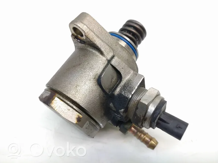 Skoda Fabia Mk3 (NJ) Pompe d'injection de carburant à haute pression 04E127026aa