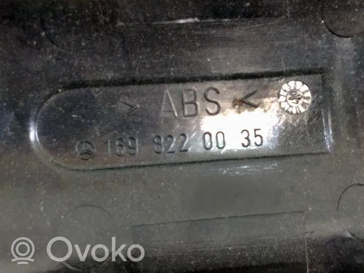 Mercedes-Benz B W245 Atpakaļskata spoguļa apdare 1698220035