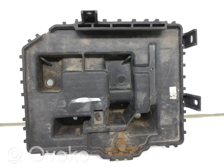 KIA Soul Staffa di montaggio della batteria 37166E4000