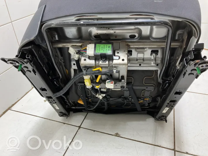 KIA Rio Sėdynių komplektas 881851W010