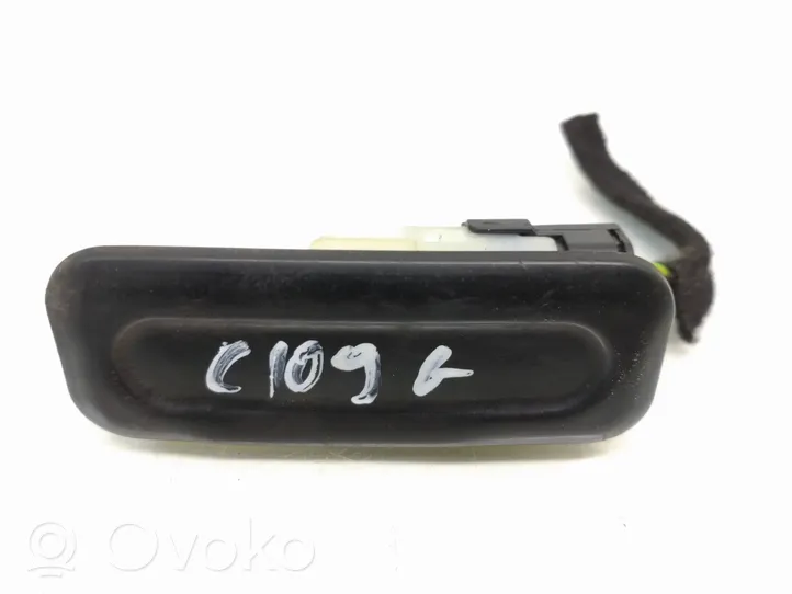 Citroen C5 Tailgate opening switch 