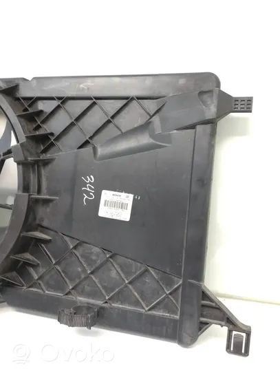 Volvo C30 Ventilatore di raffreddamento elettrico del radiatore 1137328558