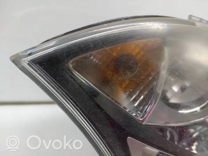 KIA Rio Lampa przednia 921011WXXX