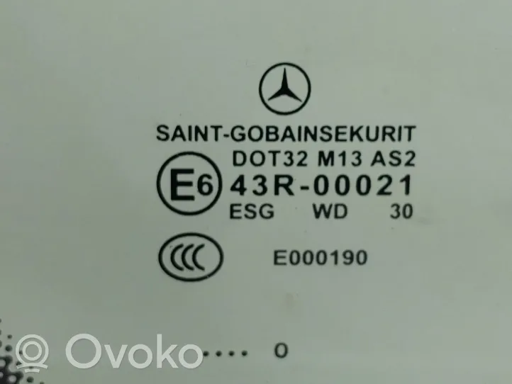 Mercedes-Benz E W212 Takasivuikkuna/-lasi A2126701712