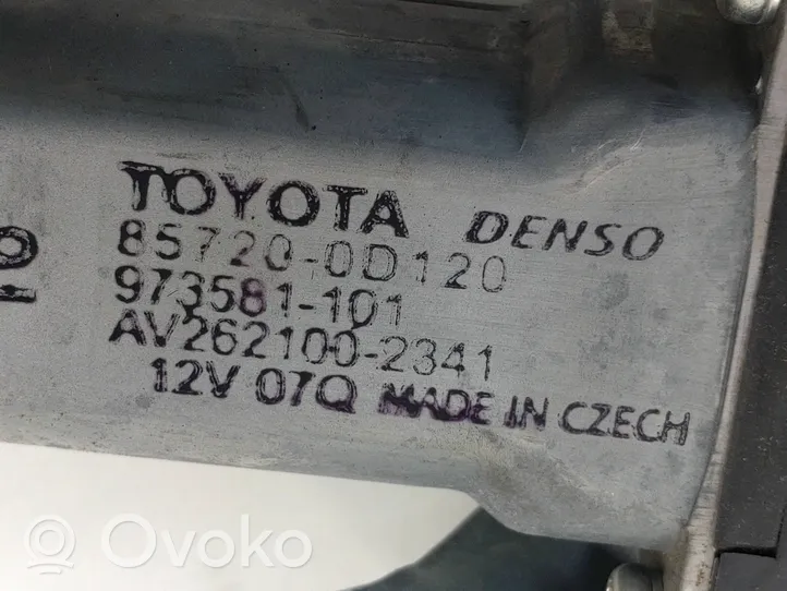 Toyota Auris E180 Silniczek podnoszenia szyby drzwi tylnych 857200D120
