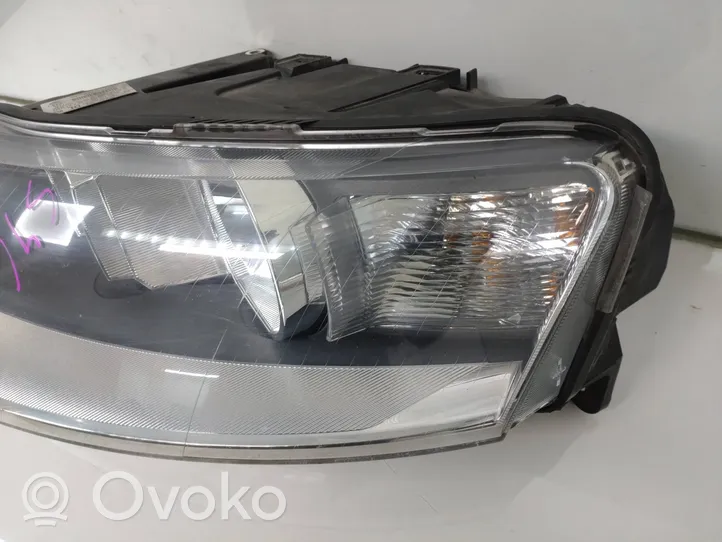 Audi A6 S6 C6 4F Lampa przednia 4F0941003