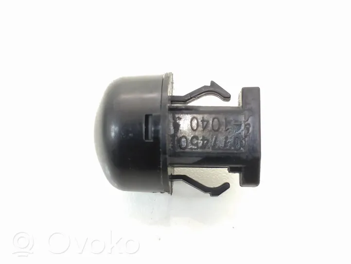 Toyota RAV 4 (XA30) Gaismas sensors 0774501040