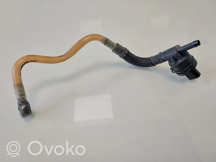 Audi A6 S6 C6 4F Fuel line pipe 038906081B