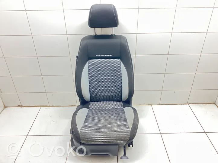 Volkswagen Cross Polo Juego del asiento 6Q4881106