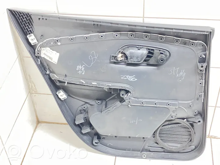 Volkswagen Cross Polo Takaoven verhoilu 6R6867212AD