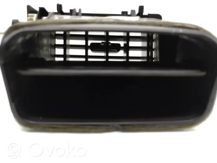 Toyota Avensis T250 Copertura griglia di ventilazione laterale cruscotto 8518