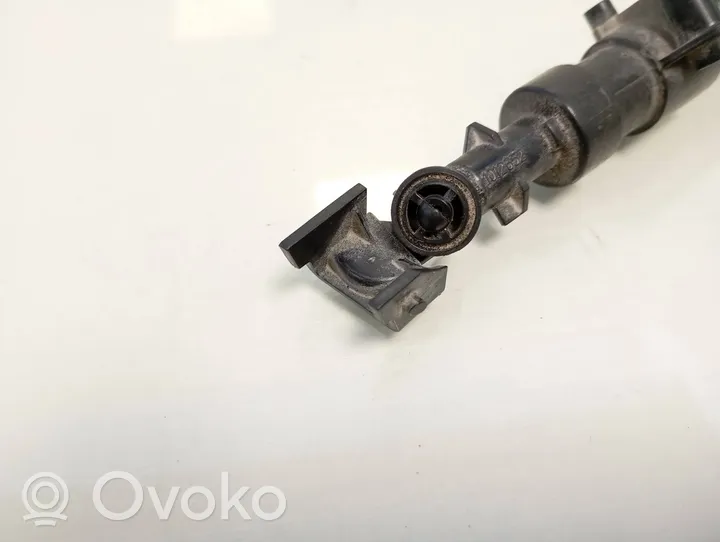 Volvo V70 Headlight washer spray nozzle 31294174