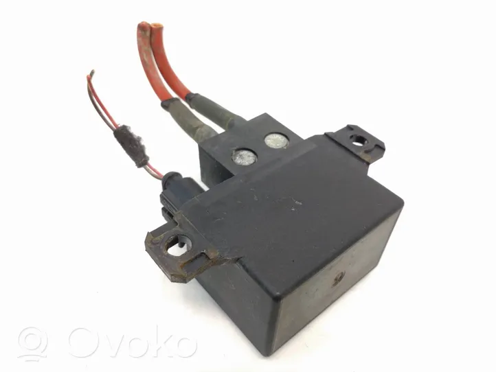 BMW X5 E70 Combustion relay 7661503