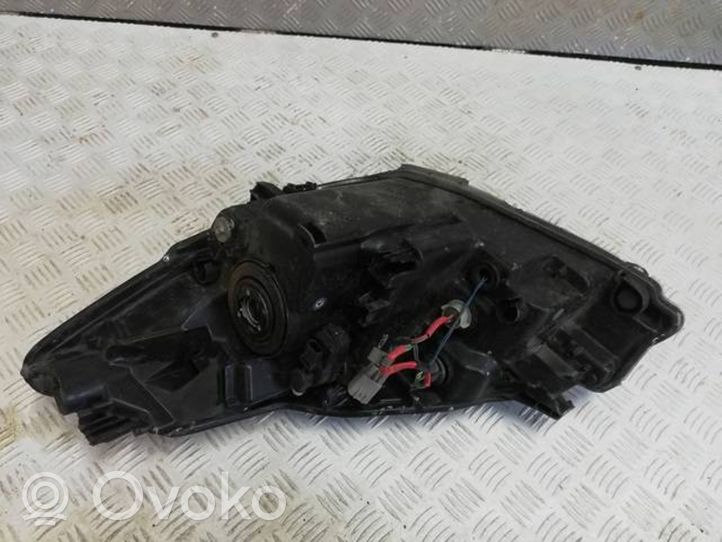 Toyota Yaris Деталь передней фары 9922681017